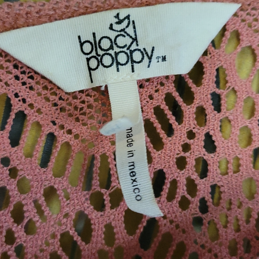 Dusty rose pink shawl - Picture 2 of 5
